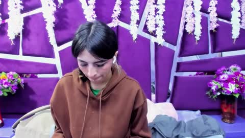 Snapshot of noah_johns chatting on February 5, 2:16 am Noah johns online show from February 5, 2:16 am