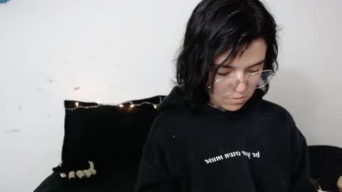 Snapshot of noah_martini chatting on January 17, 10:01 pm noah hehim online show from January 17, 10:01 pm