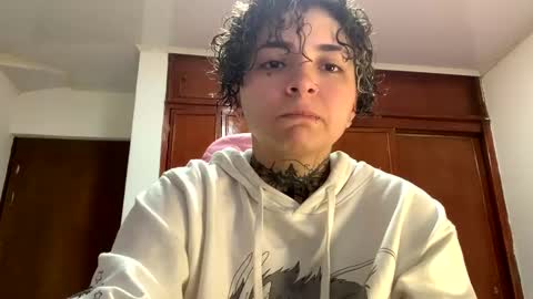 Snapshot of noah_martini chatting on January 27, 1:05 am noah hehim online show from January 27, 1:05 am