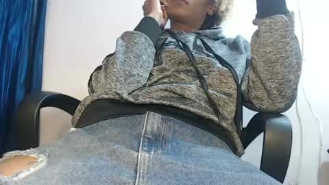 Snapshot of noah_miller7 chatting on March 4, 6:04 am Noah Millers online show from March 4, 6:04 am