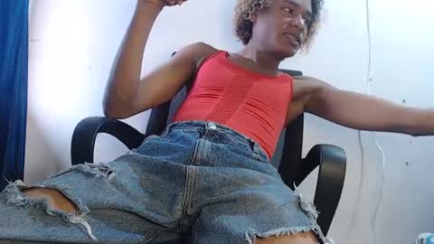 Snapshot of noah_miller7 chatting on March 4, 6:50 pm Noah Millers online show from March 4, 6:50 pm