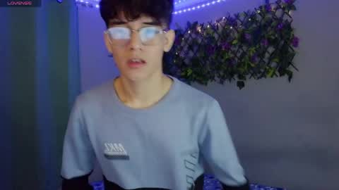 noah online show from March 31, 4:13 am