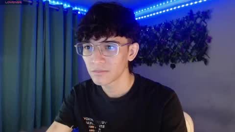 noah online show from April 18, 4:16 am