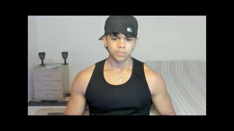 luis navas online show from May 21, 4:08 am