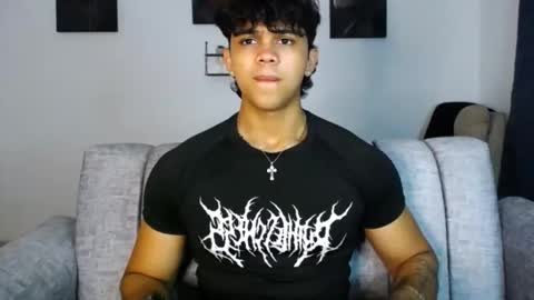 luis navas online show from May 26, 3:13 am