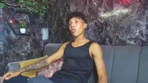 Snapshot of noah_smith77 chatting on March 1, 12:56 am NOAH SMITH online show from March 1, 12:56 am