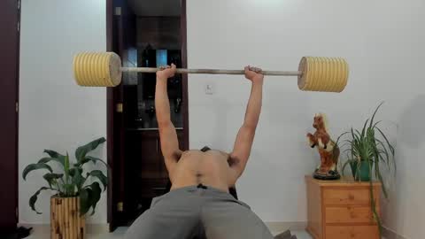 LIAM- noah online show from April 8, 1:22 pm