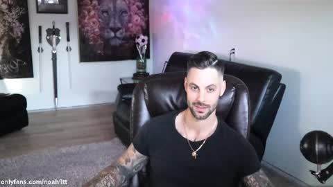 Noah Fitt online show from July 19, 2:37 am