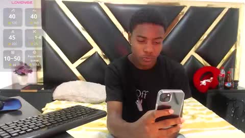 Snapshot of noahjhonson69 chatting on January 5, 7:06 pm noah online show from January 5, 7:06 pm