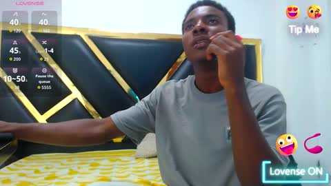 Snapshot of noahjhonson69 chatting on January 12, 7:08 pm noah online show from January 12, 7:08 pm