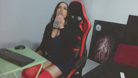 Noamartin online show from April 21, 2:51 am