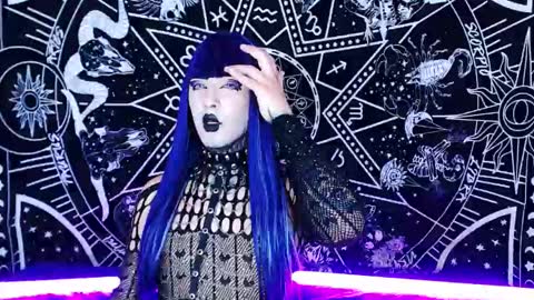 caroline online show from March 29, 2:22 am