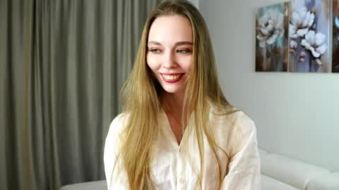 Emmy online show from April 3, 8:29 pm