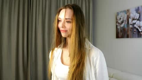 Emmy online show from April 7, 7:36 pm