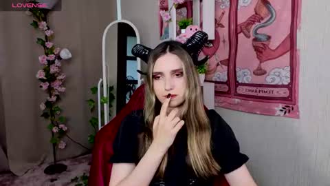 Alice online show from June 27, 7:35 am