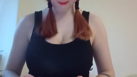 Snapshot of noemileclerc chatting on April 25, 5:43 pm Lisa online show from April 25, 5:43 pm