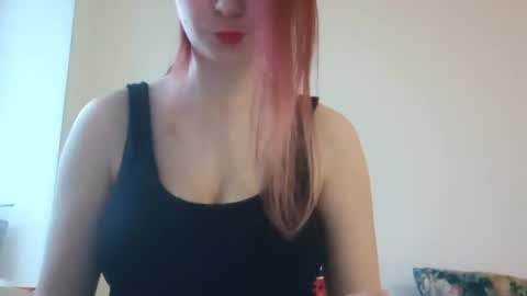 Snapshot of noemileclerc chatting on April 26, 5:21 pm Lisa online show from April 26, 5:21 pm