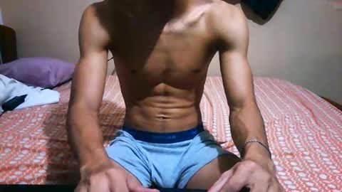 Snapshot of nofacebaby_ chatting on November 8, 3:45 pm nofacebaby_ online show from November 8, 3:45 pm