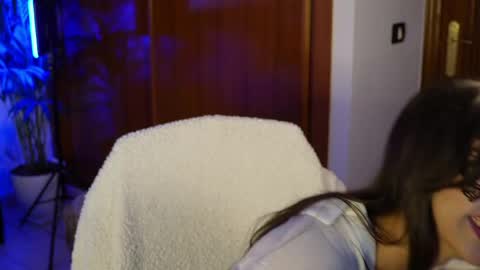 Ivy online show from April 8, 11:27 pm