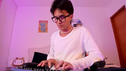 Snapshot of noha_natan chatting on September 23, 2:36 am noha_natan online show from September 23, 2:36 am