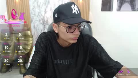 Noha Scott online show from September 9, 6:18 pm