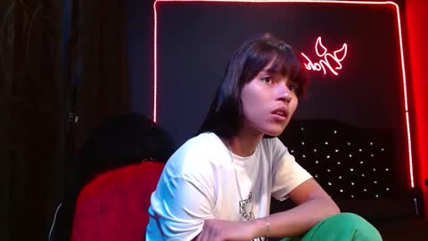 Snapshot of noha_thomson chatting on November 18, 4:39 am Noha Thomson online show from November 18, 4:39 am