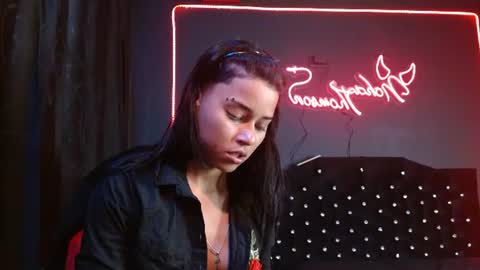 Snapshot of noha_thomson chatting on June 29, 10:10 pm Noha Thomson online show from June 29, 10:10 pm