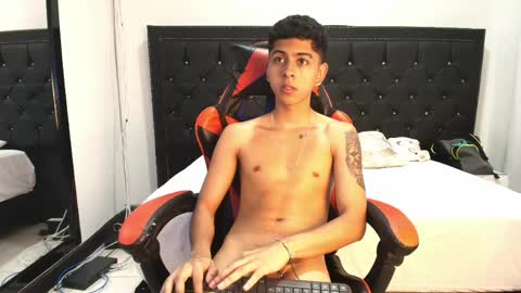 Noha Drake online show from April 7, 9:04 pm