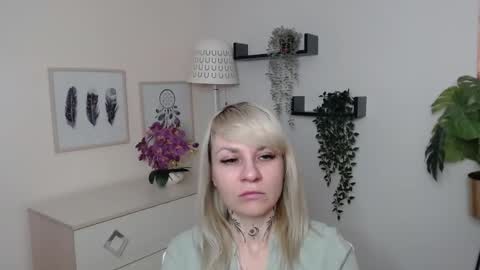 Noir online show from January 19, 6:50 am