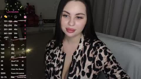 Kate online show from January 7, 5:04 pm