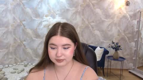 noirwhisper online show from February 11, 3:22 am