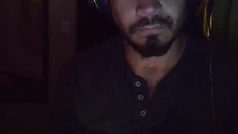 Snapshot of noizemanx chatting on March 4, 3:12 am noizemanx online show from March 4, 3:12 am