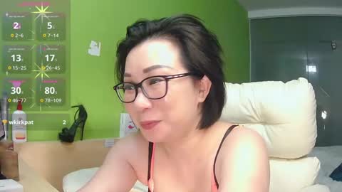 Snapshot of noko8888 chatting on February 14, 8:10 am noko8888 online show from February 14, 8:10 am