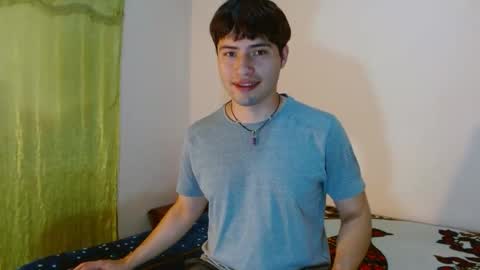 Snapshot of nolanjay chatting on May 4, 7:43 pm NolanJay69 online show from May 4, 7:43 pm