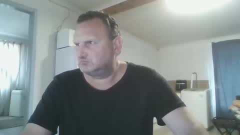 Nollie online show from October 24, 3:08 pm