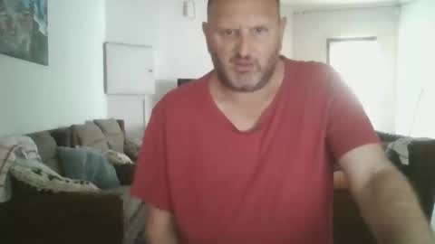 Nollie online show from November 8, 8:25 am