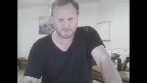 Nollie online show from March 21, 5:45 am