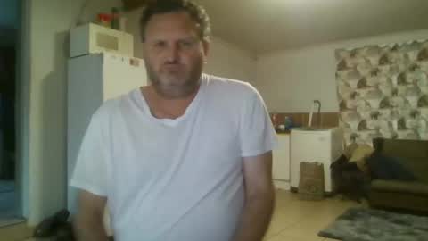 Nollie online show from April 14, 5:02 am