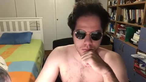 Snapshot of nongay379444 chatting on December 27, 3:26 pm nongay379444 online show from December 27, 3:26 pm