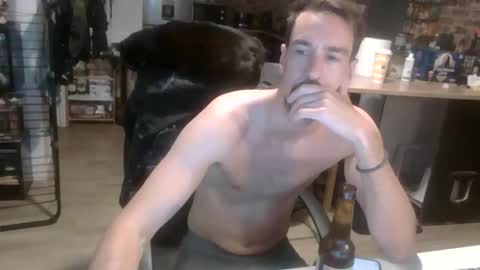 Isaac online show from October 19, 8:09 pm