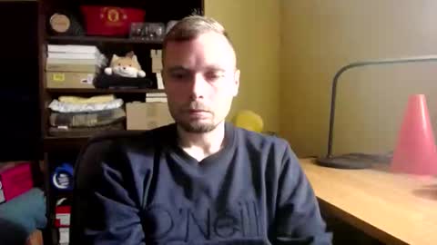 J. online show from April 26, 7:33 pm