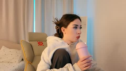 Syndney online show from April 6, 4:46 am