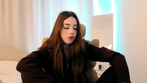 Syndney online show from April 11, 4:50 am