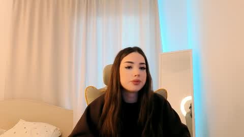 Syndney online show from April 13, 4:51 am