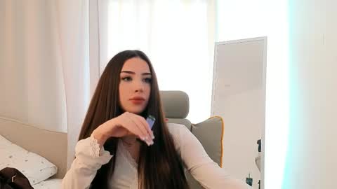 Syndney online show from April 18, 4:49 am