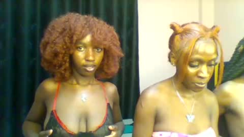 Snapshot of norababy20 chatting on July 18, 2:21 pm Norababy20 online show from July 18, 2:21 pm