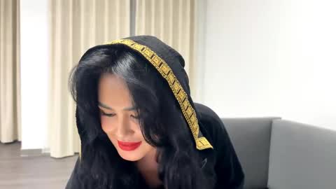 Ariana online show from April 13, 5:18 pm