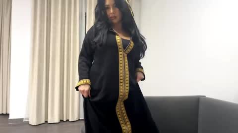 Ariana online show from April 14, 5:19 pm