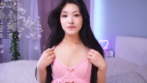Snapshot of noreenbeckey chatting on June 30, 7:53 am Nore online show from June 30, 7:53 am