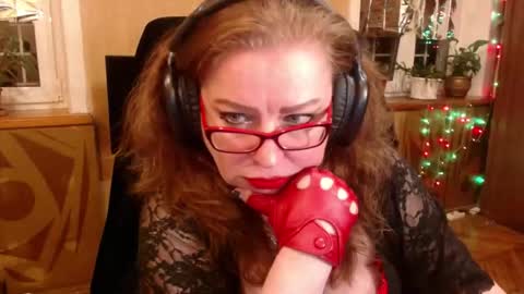 miss Tress online show from September 28, 9:53 pm